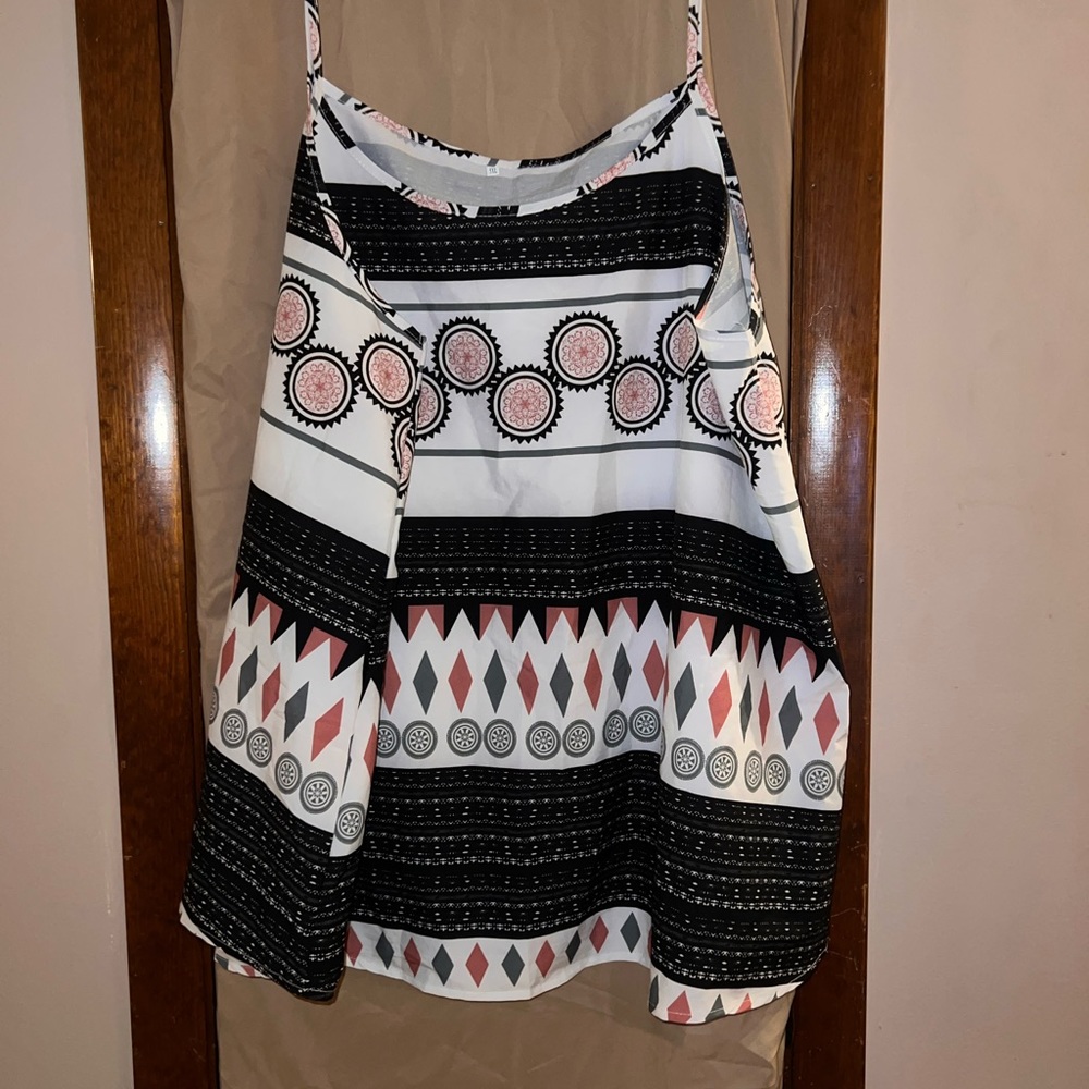 Spaghetti strap, 5x tank top.